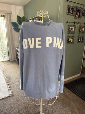 PINK Victoria's Secret Light Blue 'LOVE PINK' Crewneck Sweater L